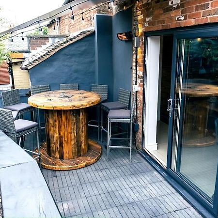 4 Bedroom - Sleep 9 Home In Cheadle Staffordshire - Alton Towers Polar Express Dimmingsdale Peak District Trentham Gardens Water World Cheadle (Staffordshire) Exterior foto